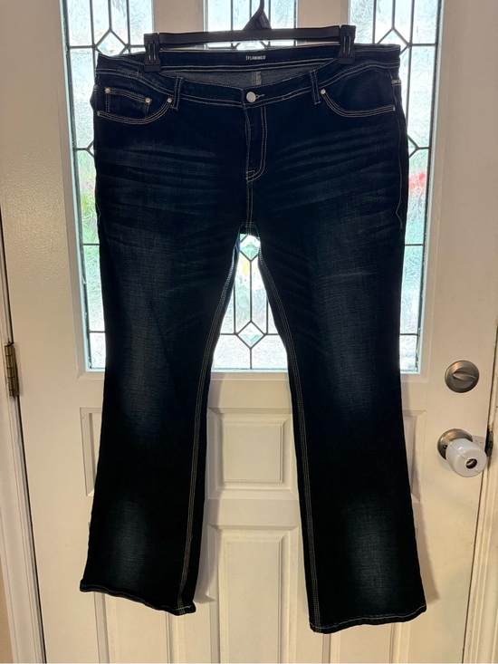 Flamingo Denim - Flamingo Jeans